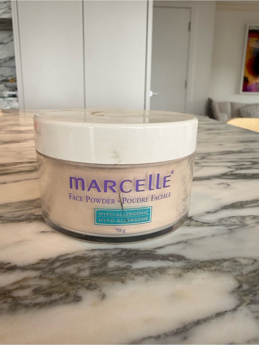 Marcelle Hypo-Allergenic Face Powder - Light/Beige